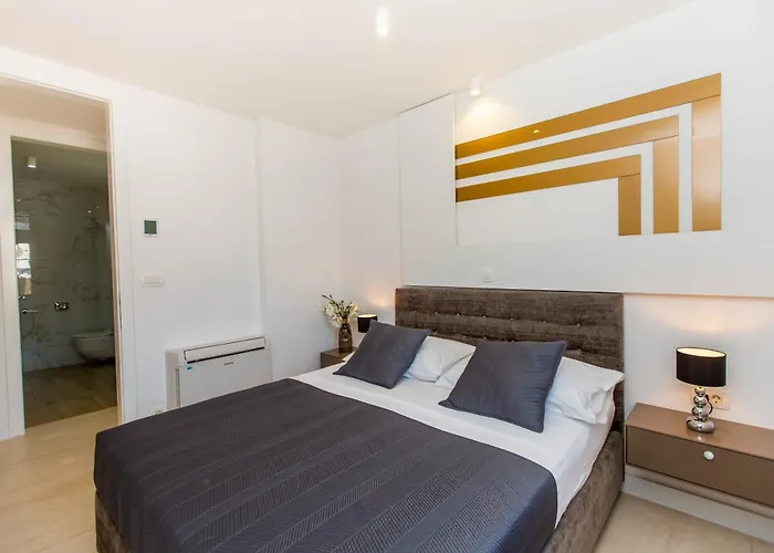 Villa 21 B