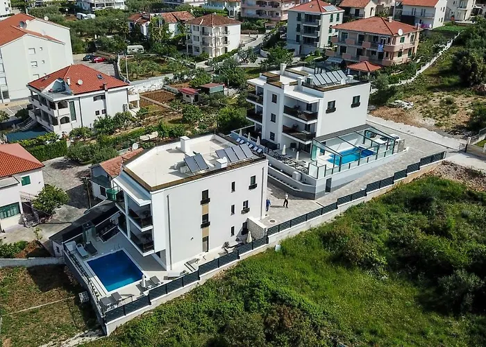 Villa 21 B