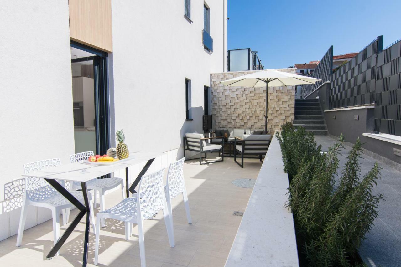21 B Trogir