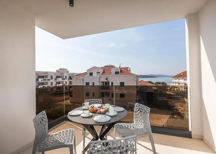 Villa 21 B